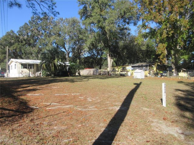 5888 SE 164TH AVENUE, Ocklawaha, FL 32179