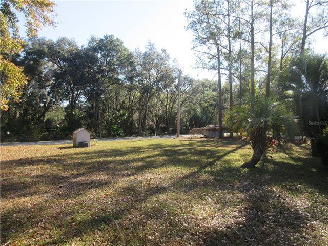 5888 SE 164TH AVENUE, Ocklawaha, FL 32179