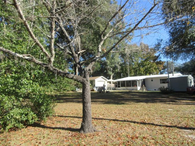 5888 SE 164TH AVENUE, Ocklawaha, FL 32179