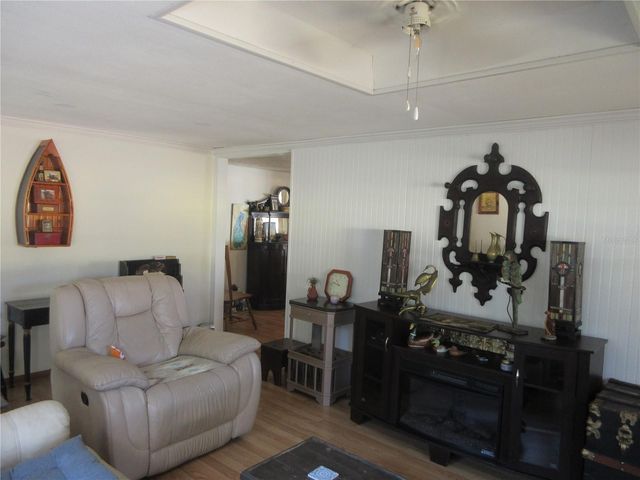 5888 SE 164TH AVENUE, Ocklawaha, FL 32179