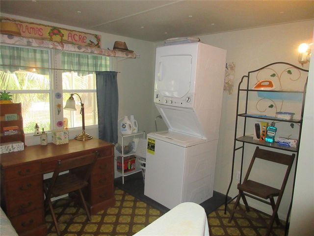 5888 SE 164TH AVENUE, Ocklawaha, FL 32179