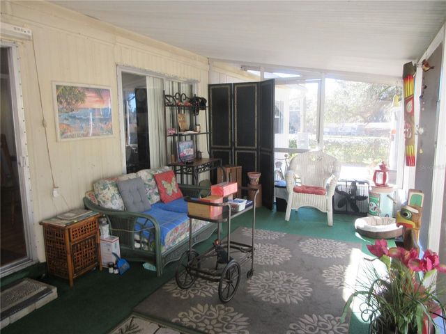 5888 SE 164TH AVENUE, Ocklawaha, FL 32179