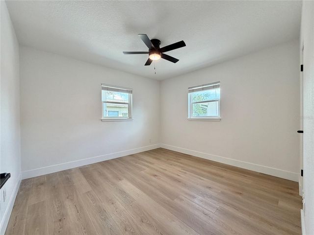 2844 30TH AVENUE N, St Petersburg, FL 33713