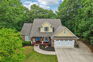 9395 Edgewater Drive, Gainesville, GA 30506