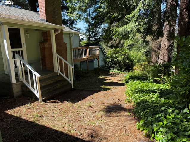 5290 HERMAN CAPE Rd, Florence, OR 97439
