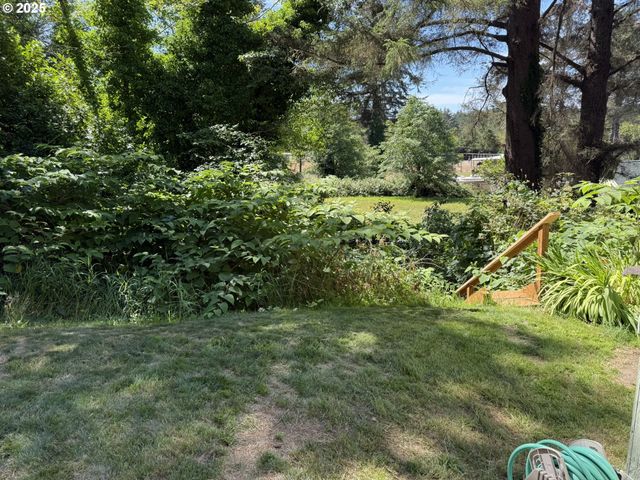 5290 HERMAN CAPE Rd, Florence, OR 97439
