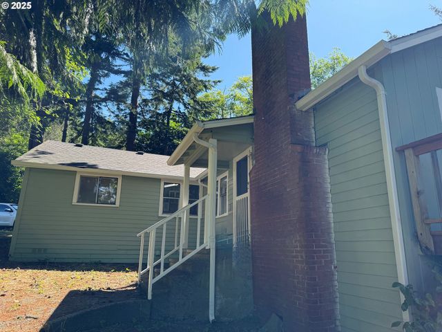 5290 HERMAN CAPE Rd, Florence, OR 97439