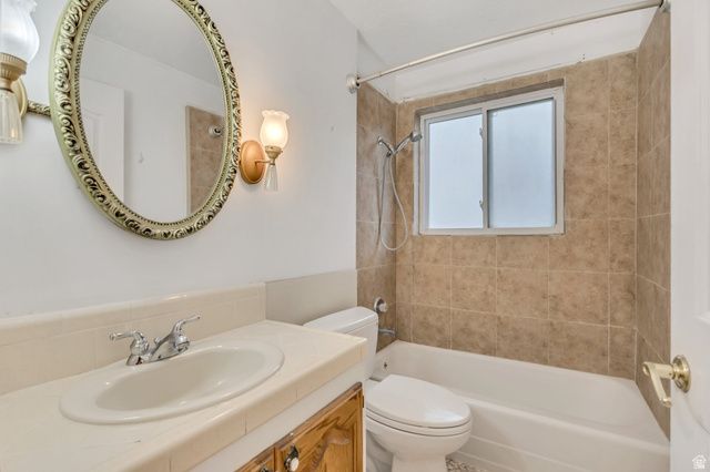 2862 E PAMELA DR, Cottonwood Heights, UT 84121