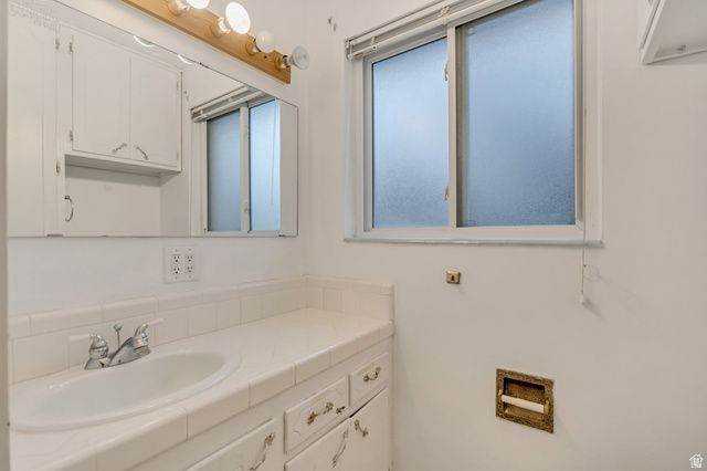 2862 E PAMELA DR, Cottonwood Heights, UT 84121