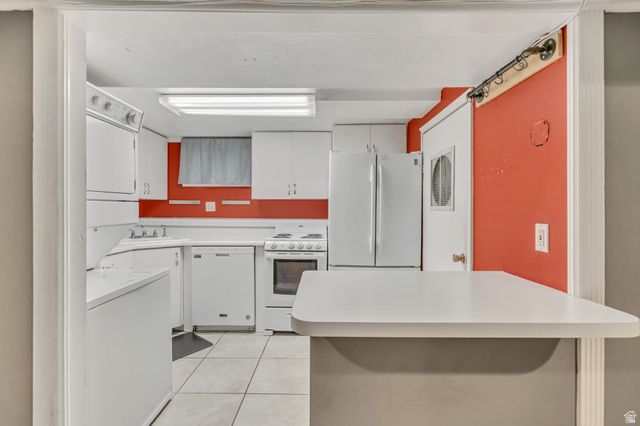 2862 E PAMELA DR, Cottonwood Heights, UT 84121