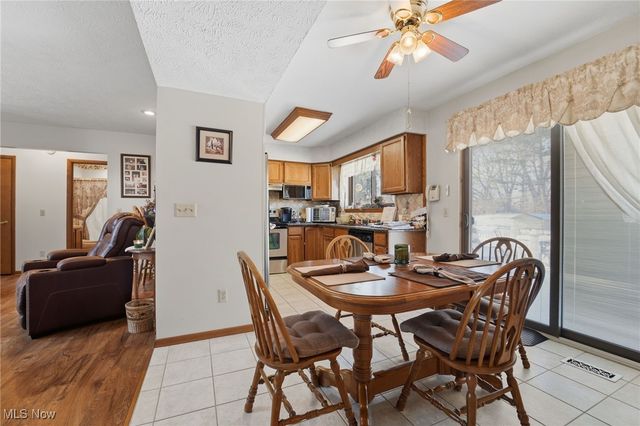 9165 Sugarbush Drive, Mentor, OH 44060