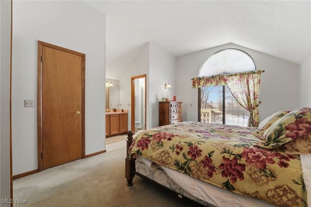 9165 Sugarbush Drive, Mentor, OH 44060