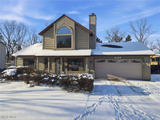 9165 Sugarbush Drive, Mentor, OH 44060