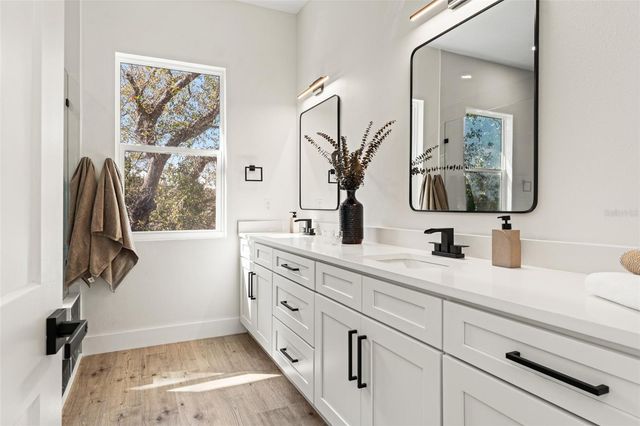 4308 N 10TH STREET, Tampa, FL 33603