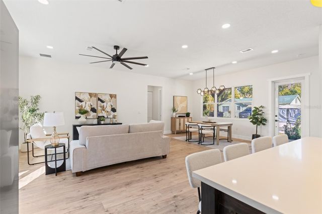 4308 N 10TH STREET, Tampa, FL 33603