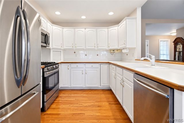 3313 Blossom Lane, Wheatfield, NY 14120