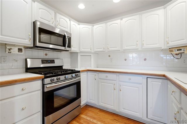 3313 Blossom Lane, Wheatfield, NY 14120