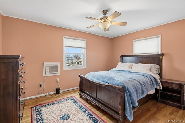 299 28th Street, Copiague, NY 11726