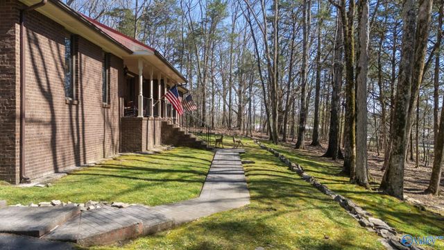 2501 Huntsville Hwy, Fayetteville, TN 37334