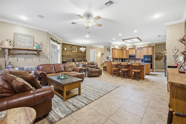 10645 PARKWAY DRIVE, Clermont, FL 34711