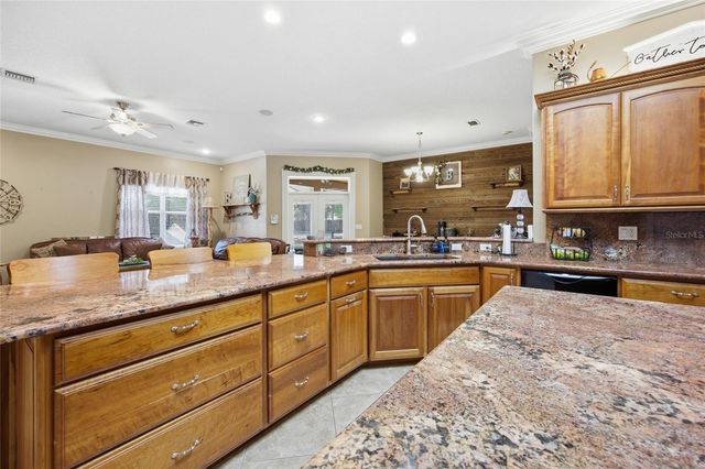 10645 PARKWAY DRIVE, Clermont, FL 34711