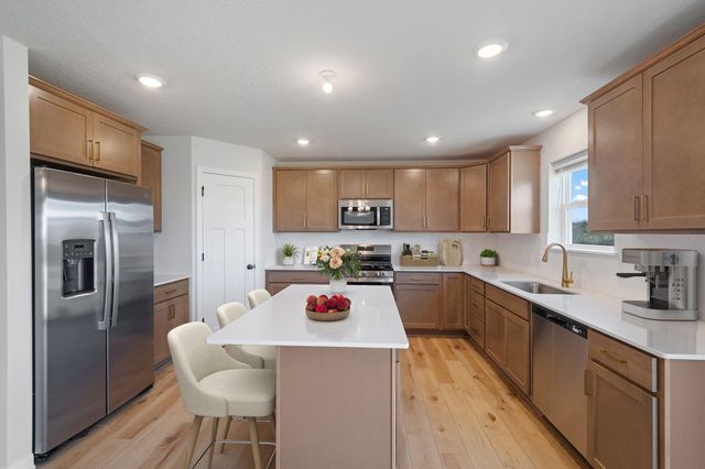 1687 Langston Avenue NE, Saint Michael, MN 55376