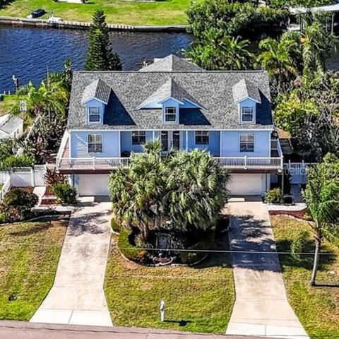 821 BLUE HERON BOULEVARD, Ruskin, FL 33570