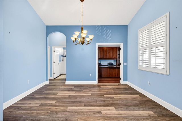 821 BLUE HERON BOULEVARD, Ruskin, FL 33570