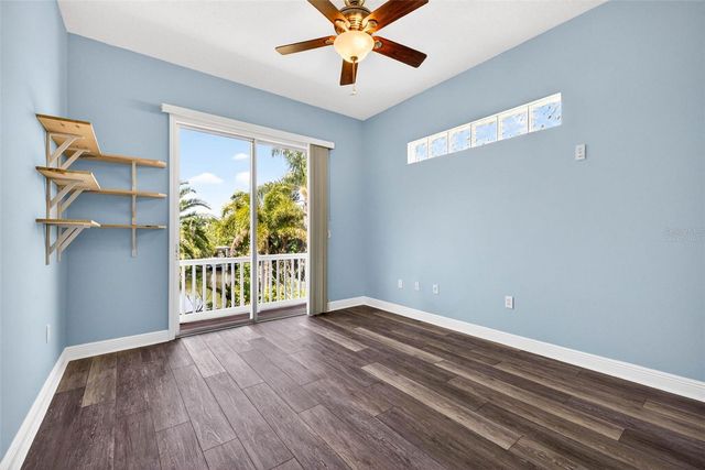 821 BLUE HERON BOULEVARD, Ruskin, FL 33570