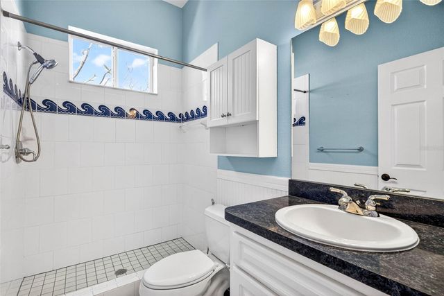 821 BLUE HERON BOULEVARD, Ruskin, FL 33570