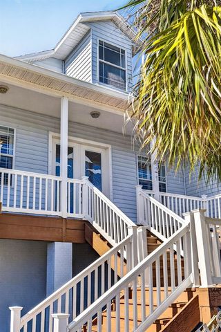 821 BLUE HERON BOULEVARD, Ruskin, FL 33570