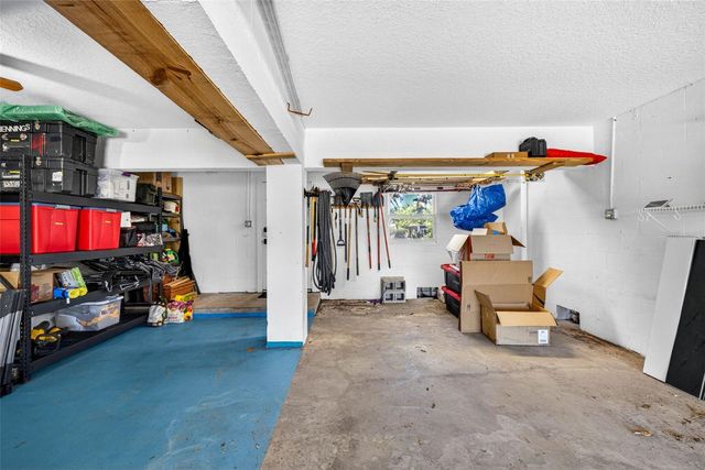 821 BLUE HERON BOULEVARD, Ruskin, FL 33570