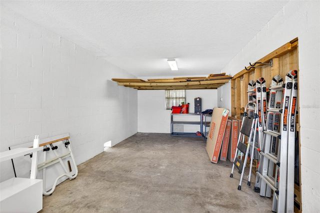 821 BLUE HERON BOULEVARD, Ruskin, FL 33570