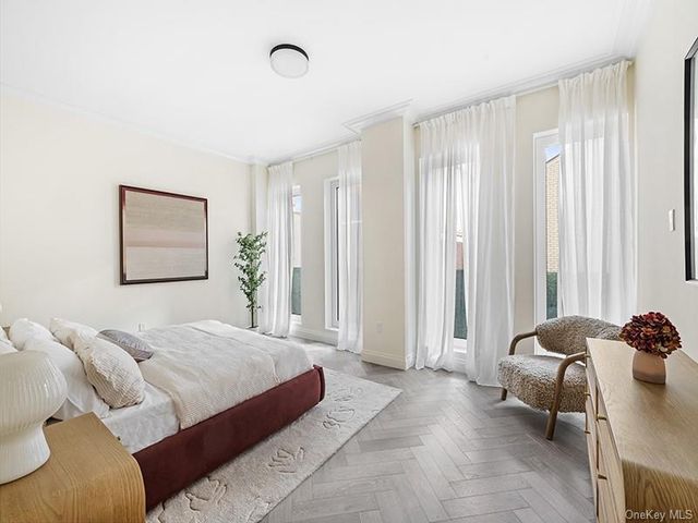 78-29 Austin Street TH14, Forest Hills, NY 11375