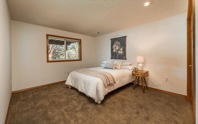 5120 N Hutton View Ln, Spokane, WA 99212