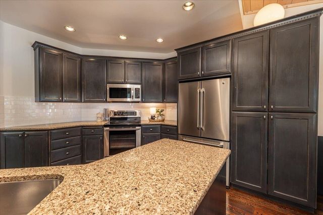 5120 N Hutton View Ln, Spokane, WA 99212