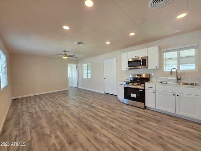13206 N 19TH Place, Phoenix, AZ 85022
