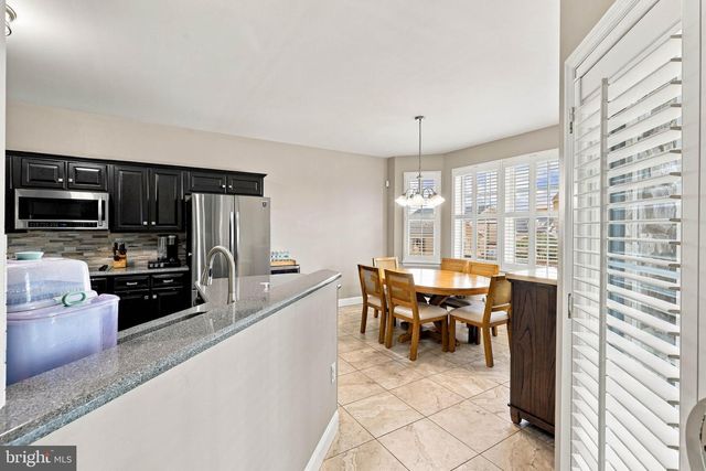 1001 RIVER CREST DR, Reading, PA 19605