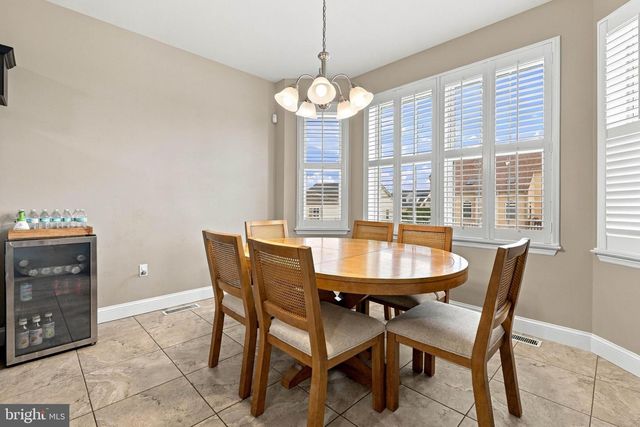 1001 RIVER CREST DR, Reading, PA 19605