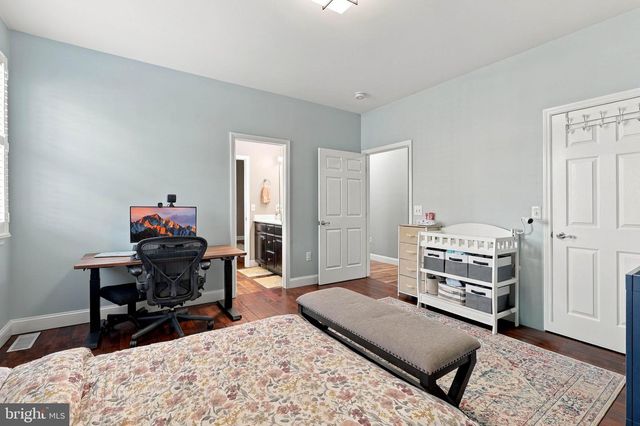 1001 RIVER CREST DR, Reading, PA 19605