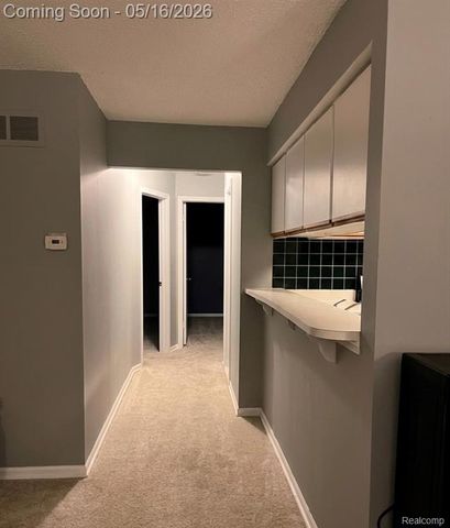 14210 Camelot Drive, Sterling Heights, MI 48312