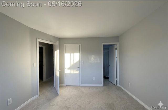 14210 Camelot Drive, Sterling Heights, MI 48312