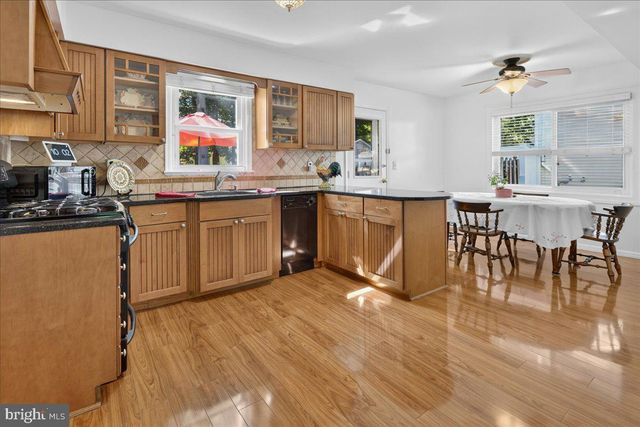 23 ALBERT E BONACCI DR, Hamilton, NJ 08690