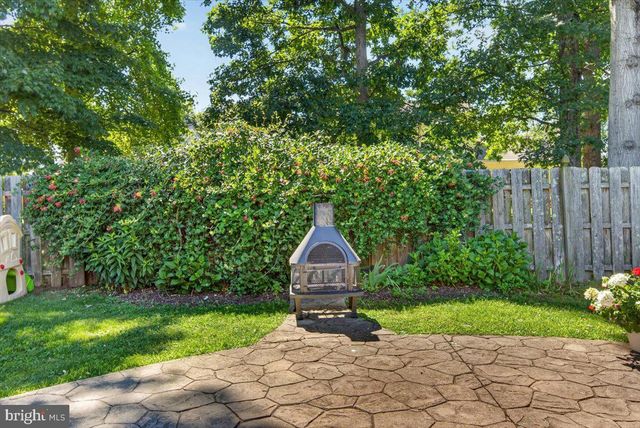23 ALBERT E BONACCI DR, Hamilton, NJ 08690