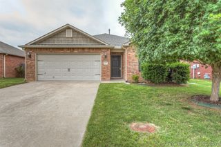 12677 S 88th East Avenue, Bixby, OK 74008