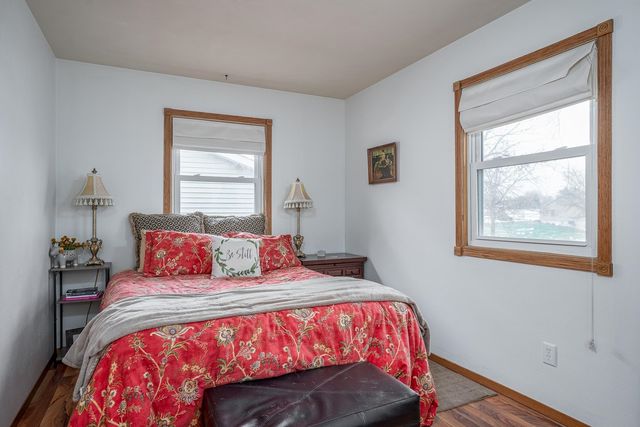 114 N 9 Street, Eldridge, IA 52748