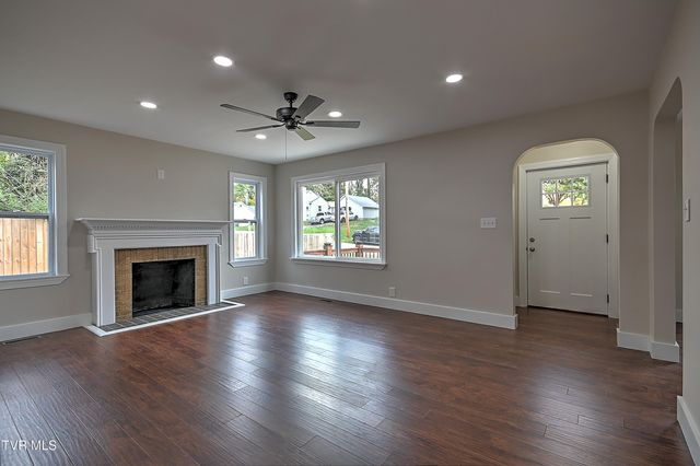 3236 Ashley Street, Kingsport, TN 37664