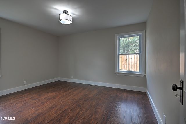 3236 Ashley Street, Kingsport, TN 37664