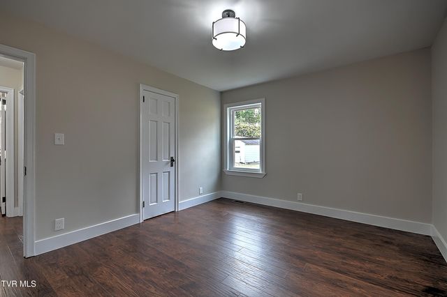 3236 Ashley Street, Kingsport, TN 37664