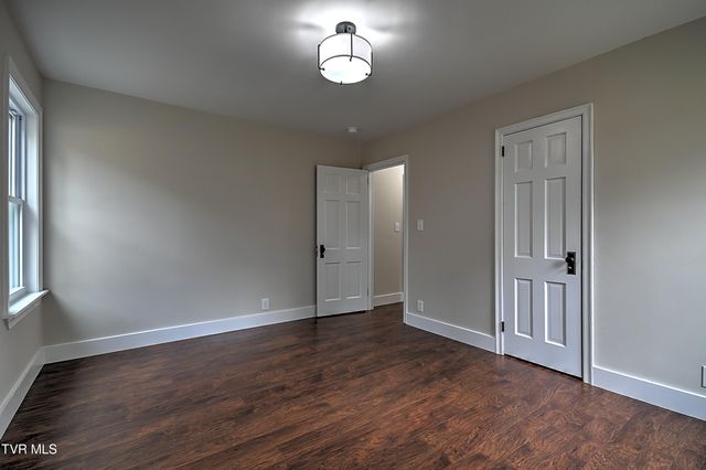 3236 Ashley Street, Kingsport, TN 37664